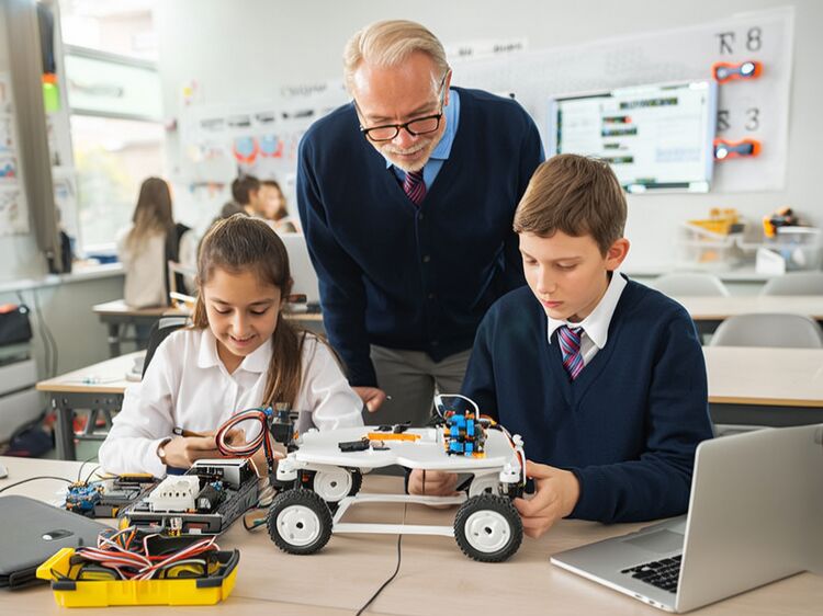 常青藤国际中学